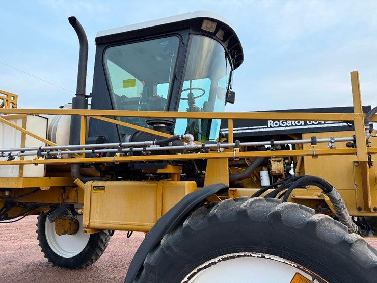 ag-chem-rogator-664-image-32