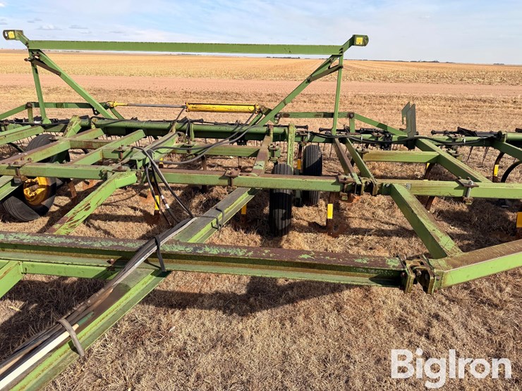 john-deere-e1600-image-10