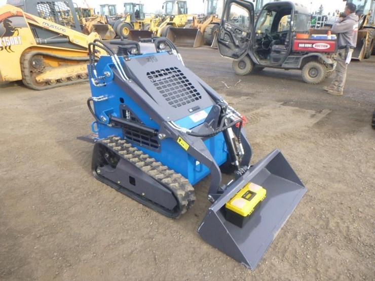 2026-zjg-zj-380-skid-steer-track-loader-image-2