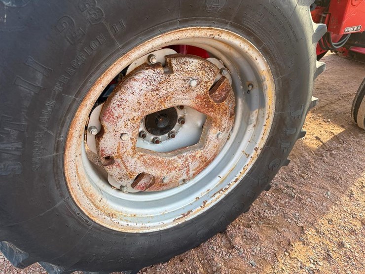 1985-case-ih-2250-image-9