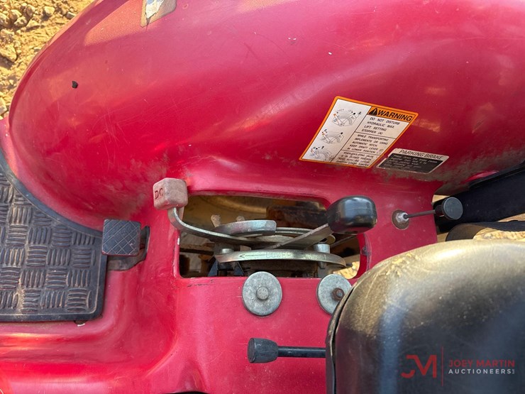 mahindra-c27-image-21