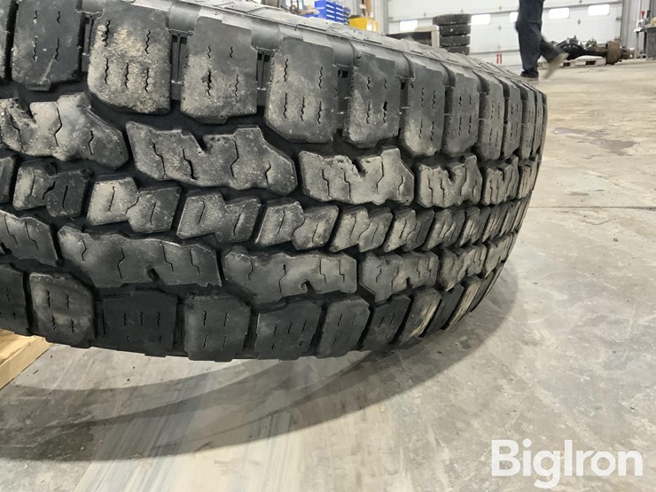 massey-ferguson-730-image-17