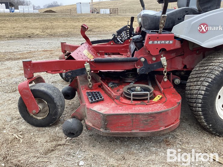 2018-exmark-lazer-z-zero-turn-mower-w/60"-deck-image-16