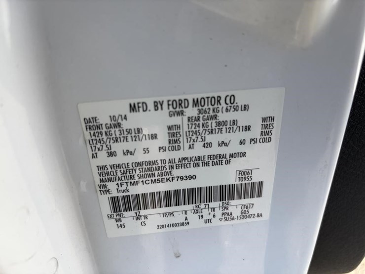 2014-ford-f150-image-36