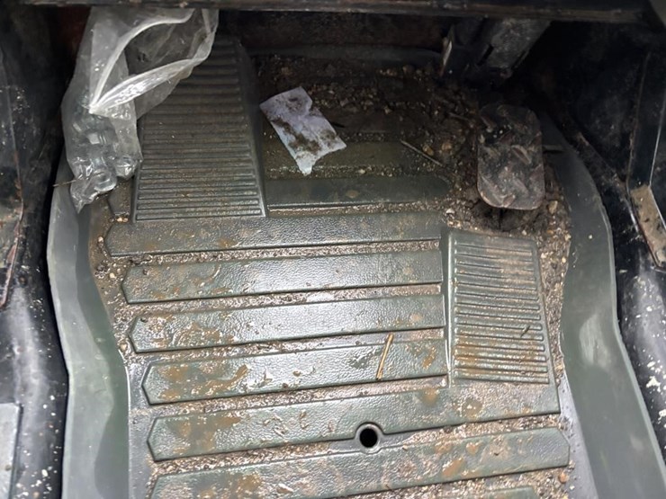 2021-caterpillar-259d3-image-31