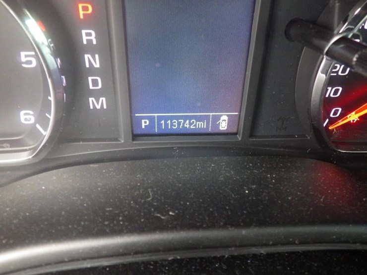 2016-chevrolet-tahoe-image-13