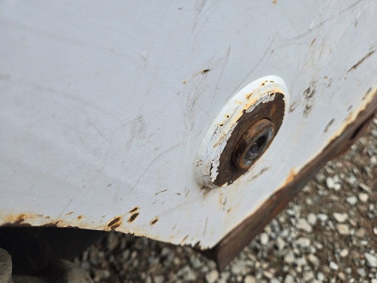 2017-bobcat-s570-image-33