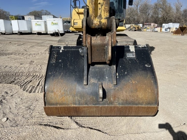 2013-komatsu-pc290-lc-10-image-9