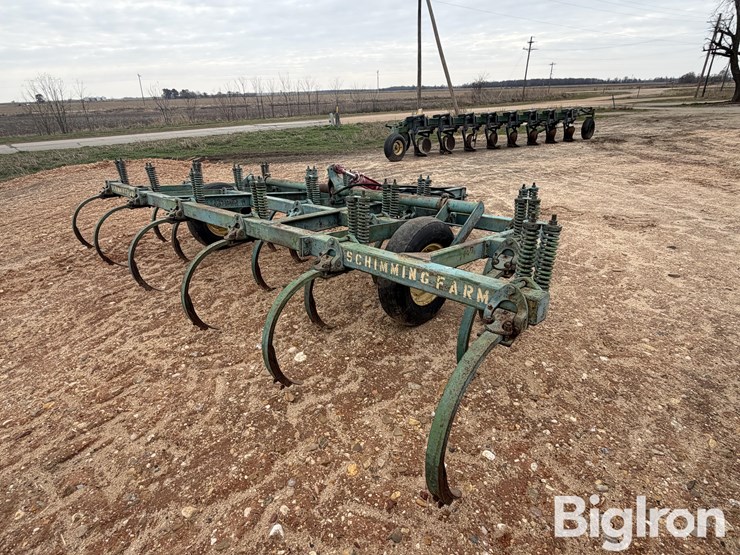 john-deere-100-image-5