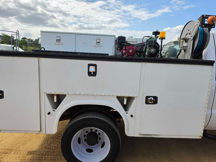 2015-ford-f450-image-7