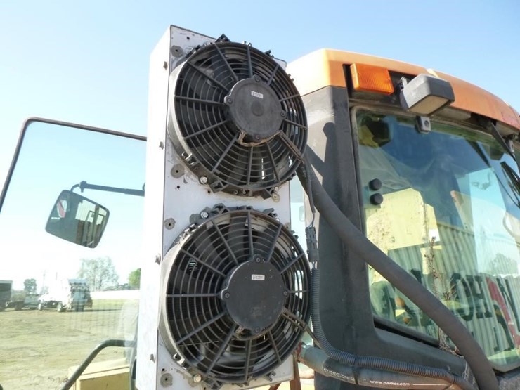 1999-john-deere-6410-image-31