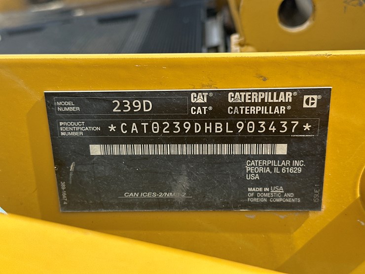 2019-caterpillar-239d-image-61