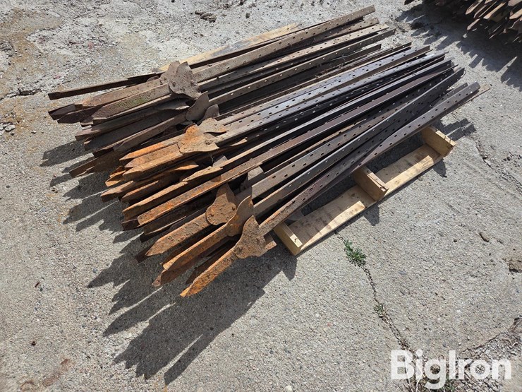 steel-t-posts-image-5