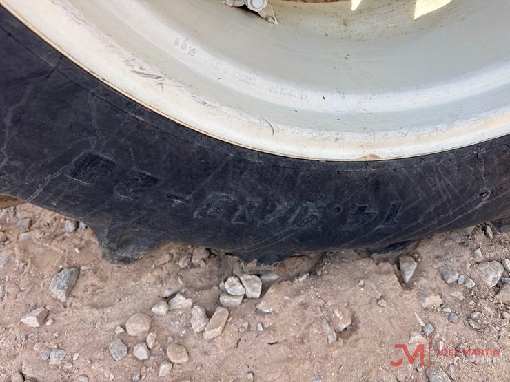 new-holland-workmaster-50-image-12