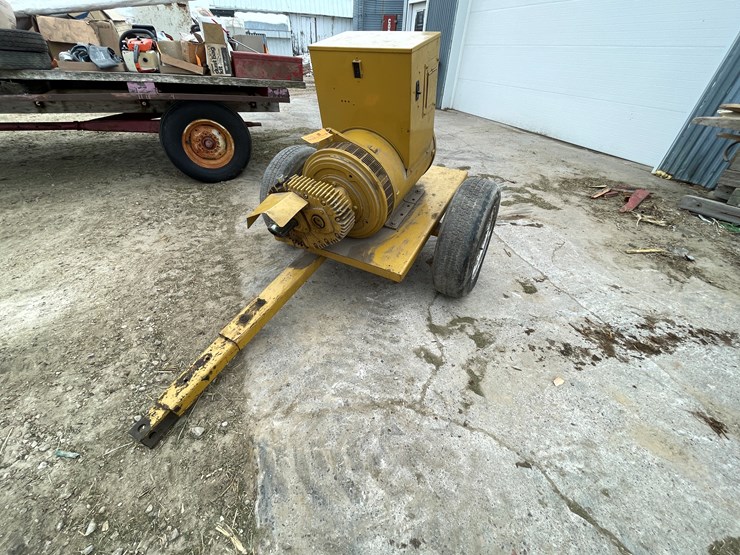 #2398-•-kato-light-pto-power-system-image-1