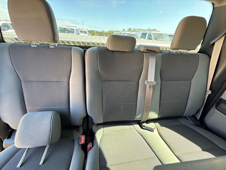 2019-ford-f150-xl-image-11