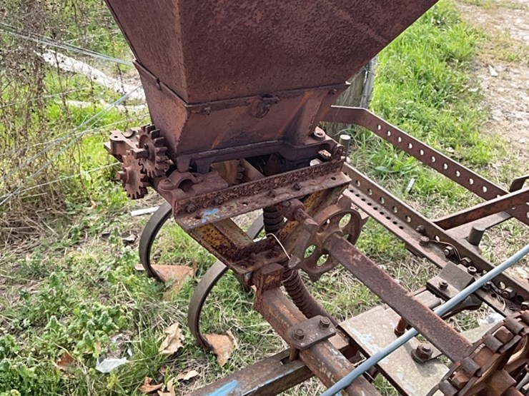 3-point-planter-image-7