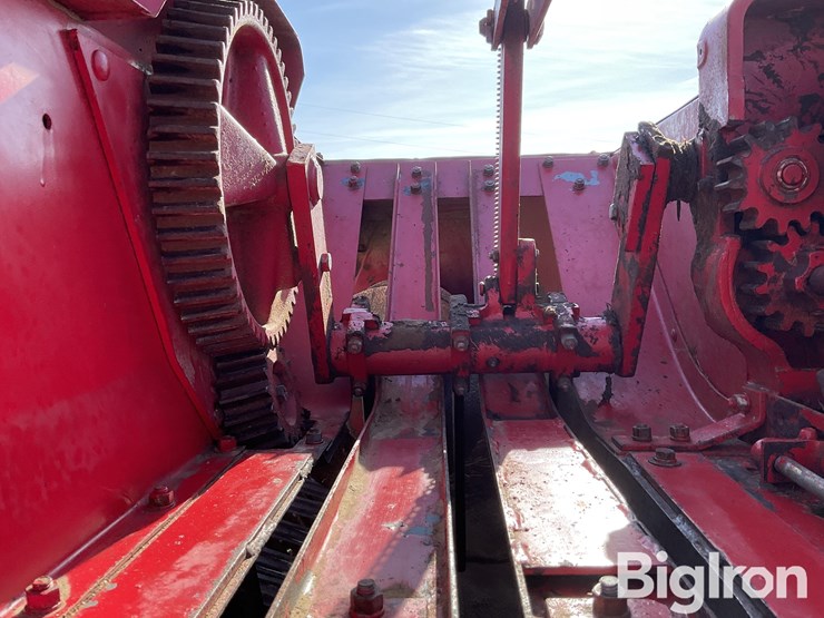 international-430t-image-13