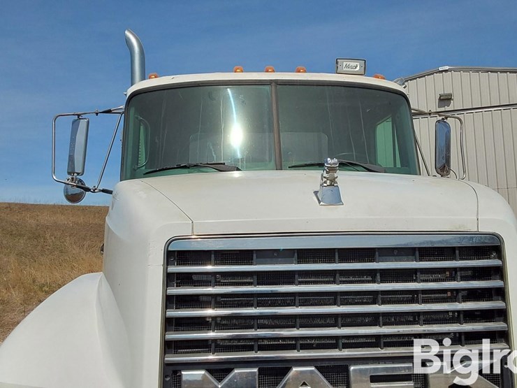 1994-mack-ch600-image-12