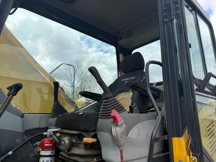 komatsu-pc160-lc-7ka-image-109