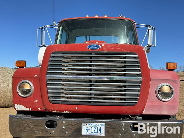 1986-ford-ln8000-image-17