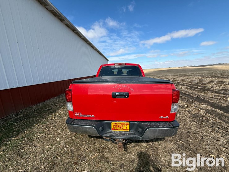 2010-toyota-tundra-image-6