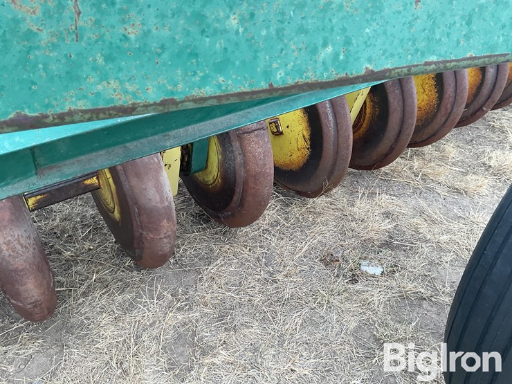 edwards-hd812-image-16