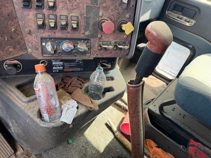 2002-international-9200i-image-66