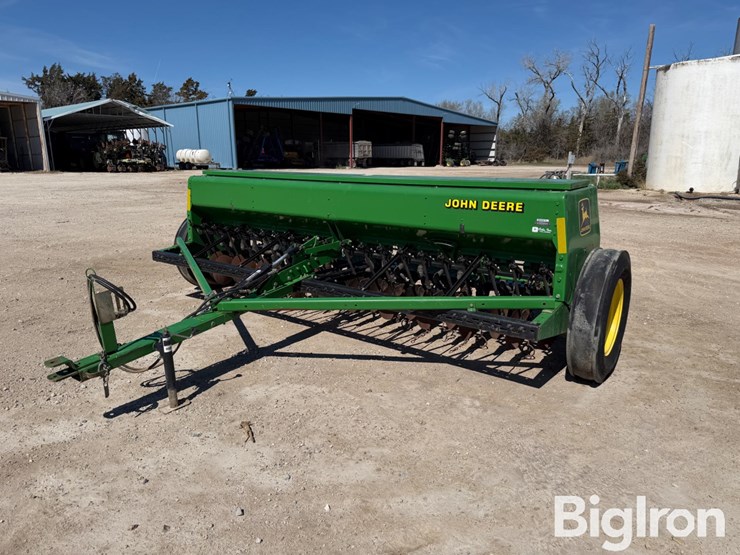 2000-john-deere-450-image-1