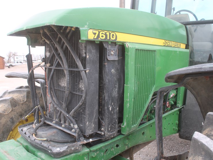 john-deere-7610-image-19