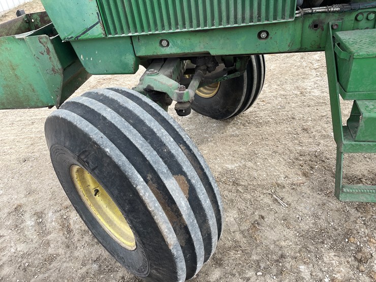 john-deere-4840-image-9