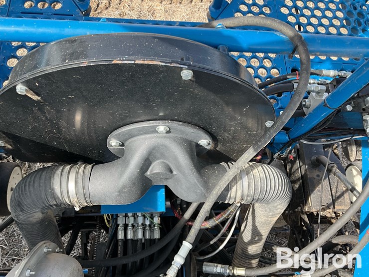 2013-kinze-3660-image-18