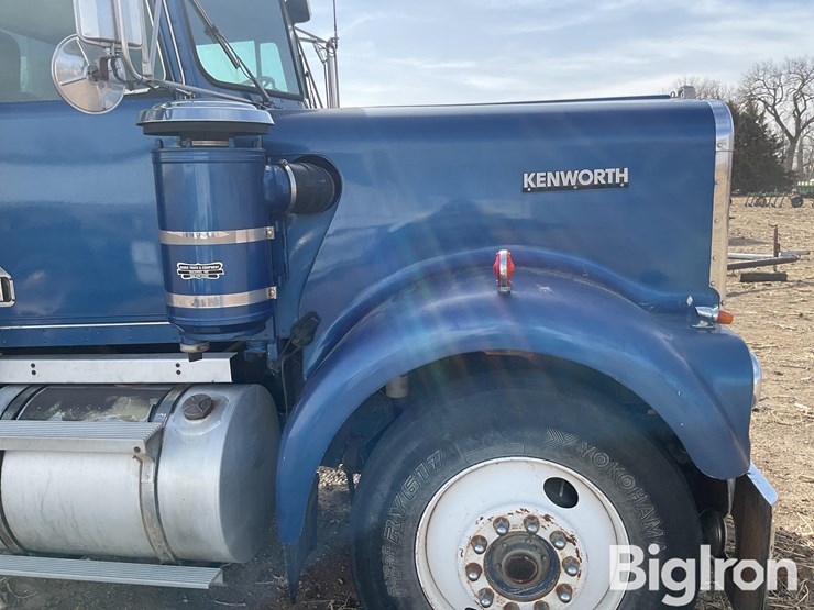 1982-kenworth-w900-image-20