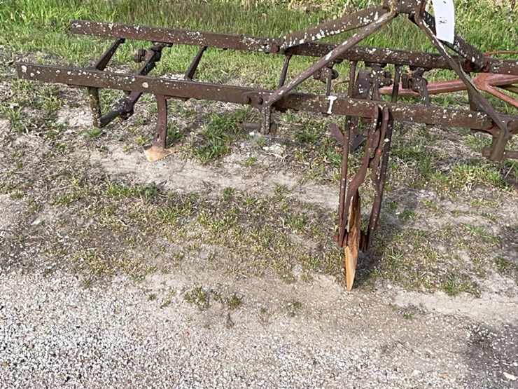 ferguson-cultivater-86”-wide-image-4