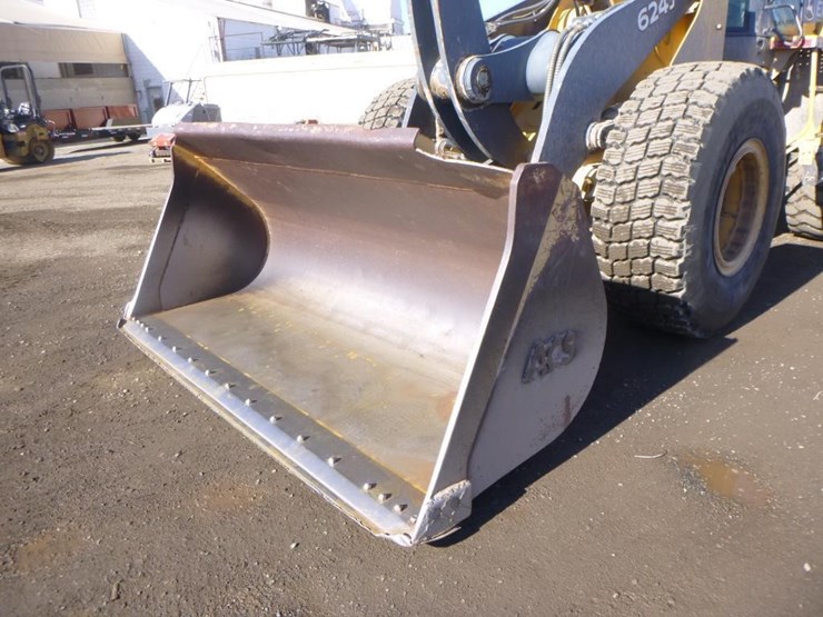 2005-deere-624j-image-9