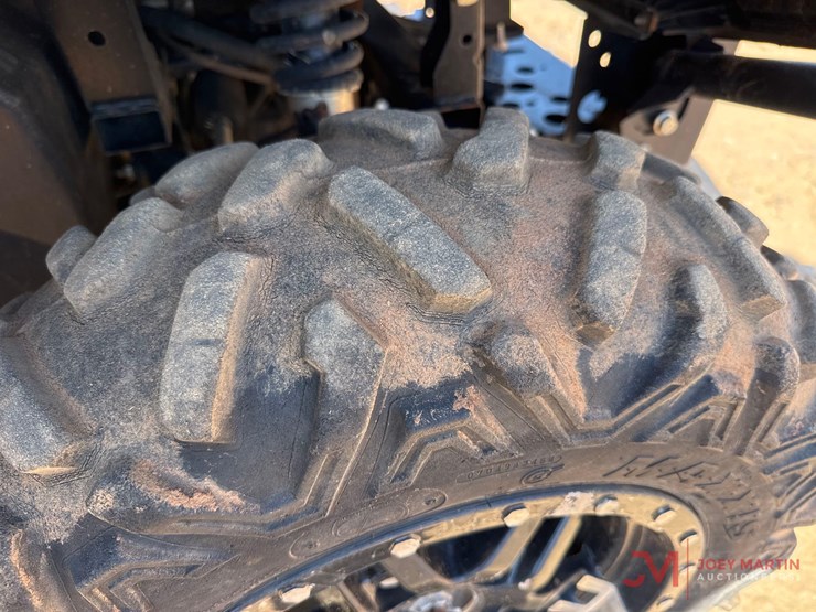 2019-john-deere-xuv-835m-utv-image-12