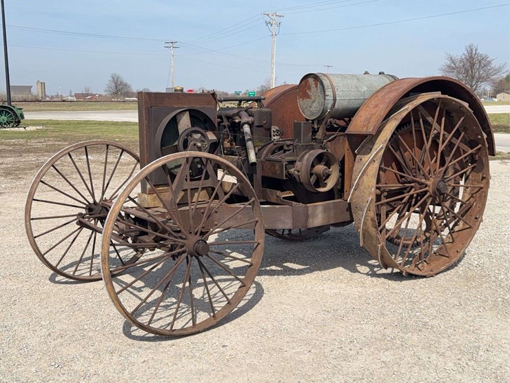 huber-light-four-image-1