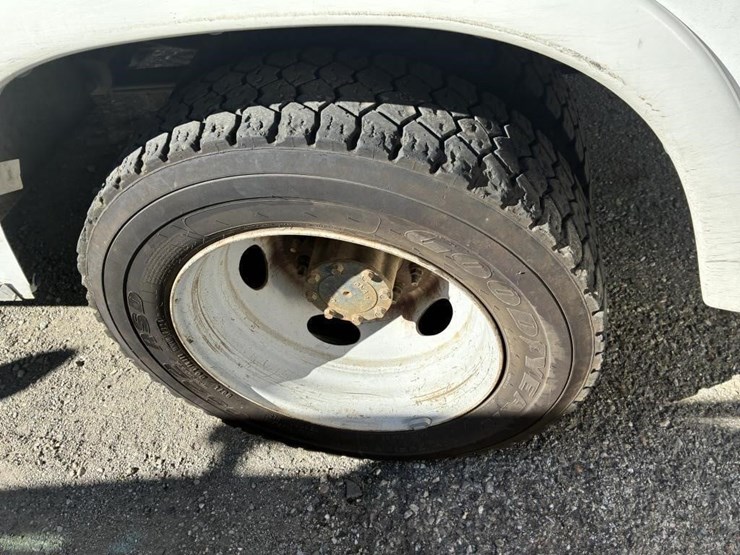 2016-ford-f450-image-5