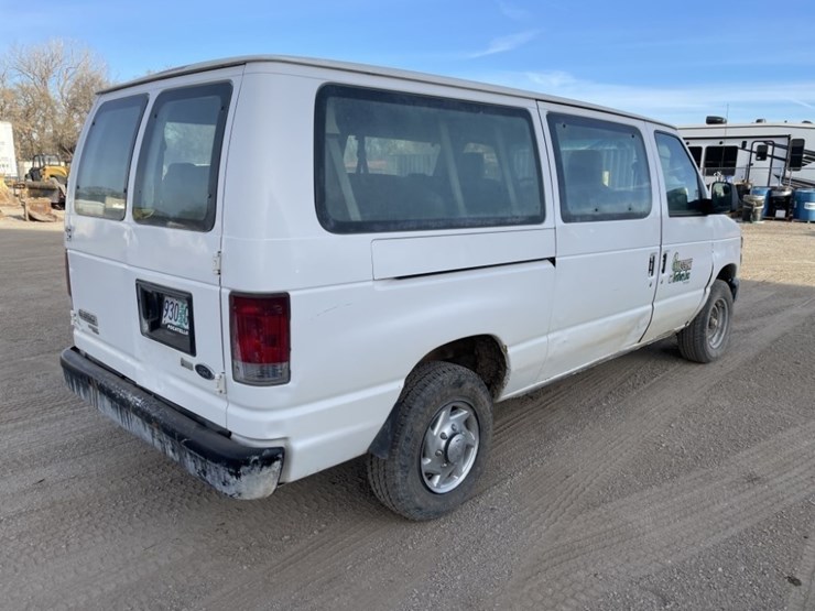 2010-ford-e350-xl-sd-image-5