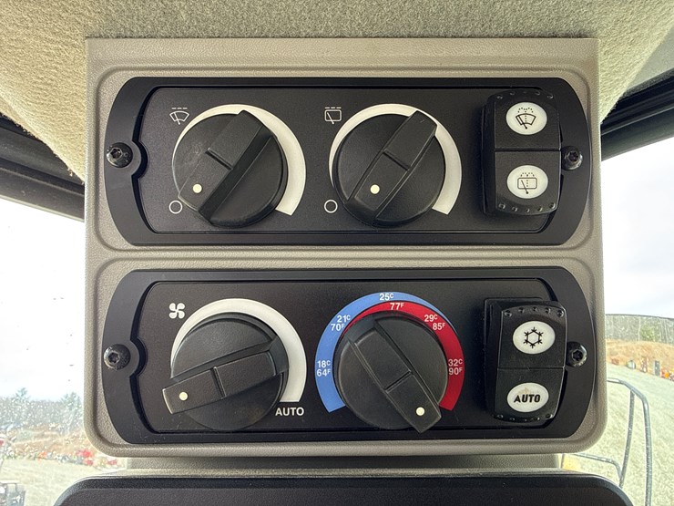 caterpillar-972-image-39