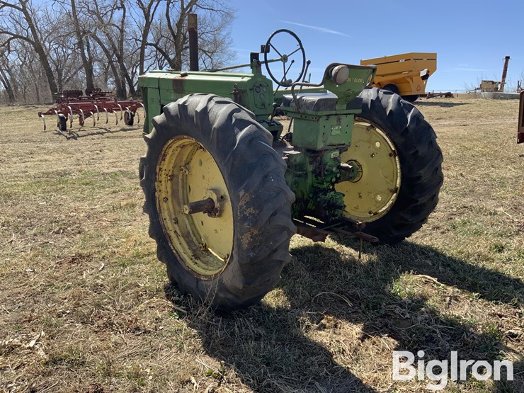 1954-john-deere-60-image-7
