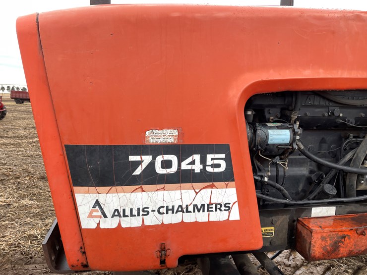 allis-chalmers-7045-image-9