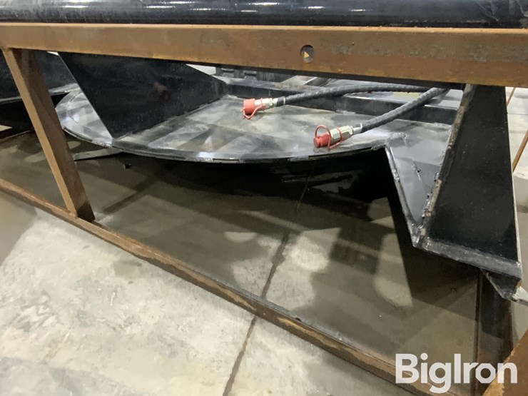 2025-massey-ferguson-730-image-20