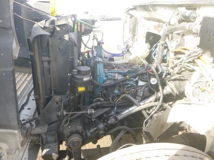 2002-international-4900-image-25