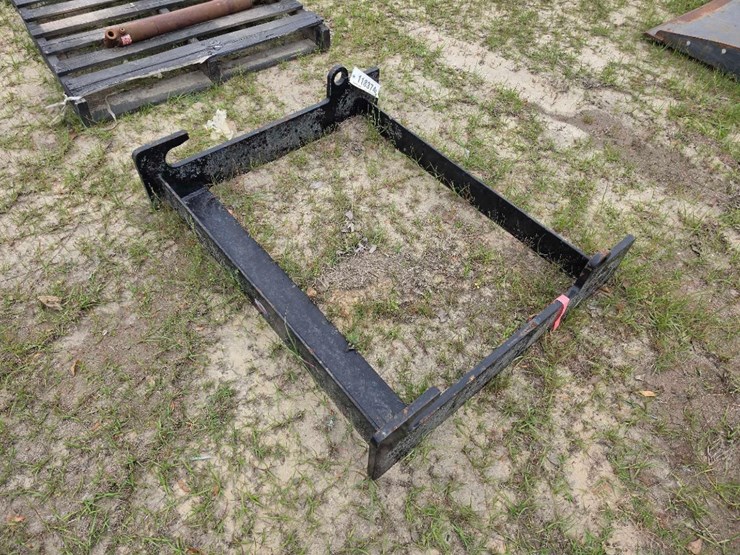 --quick-attach-bracket-image-2