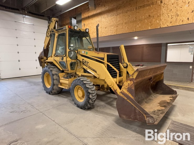 1989-caterpillar-416-image-3