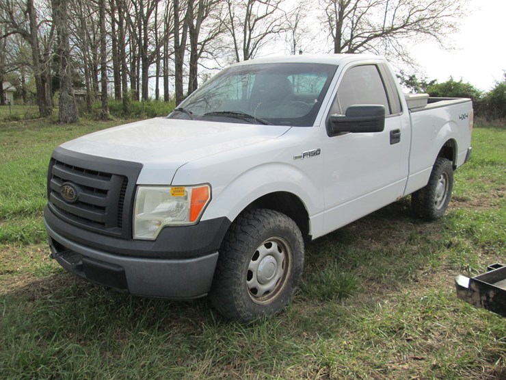 2010-ford-f150-image-1