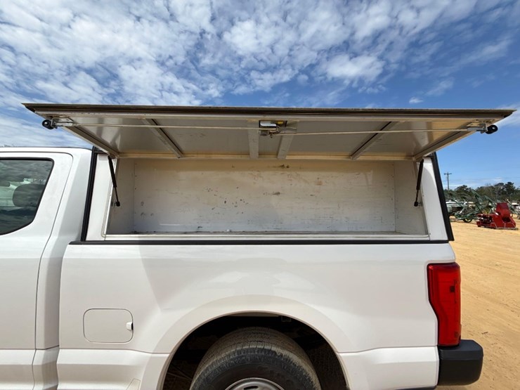 2017-ford-f250-xl-image-9