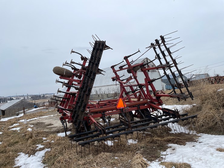 international-4800-image-6