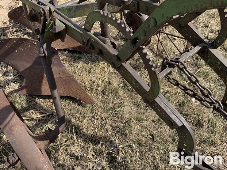 2-john-deere-2-image-11